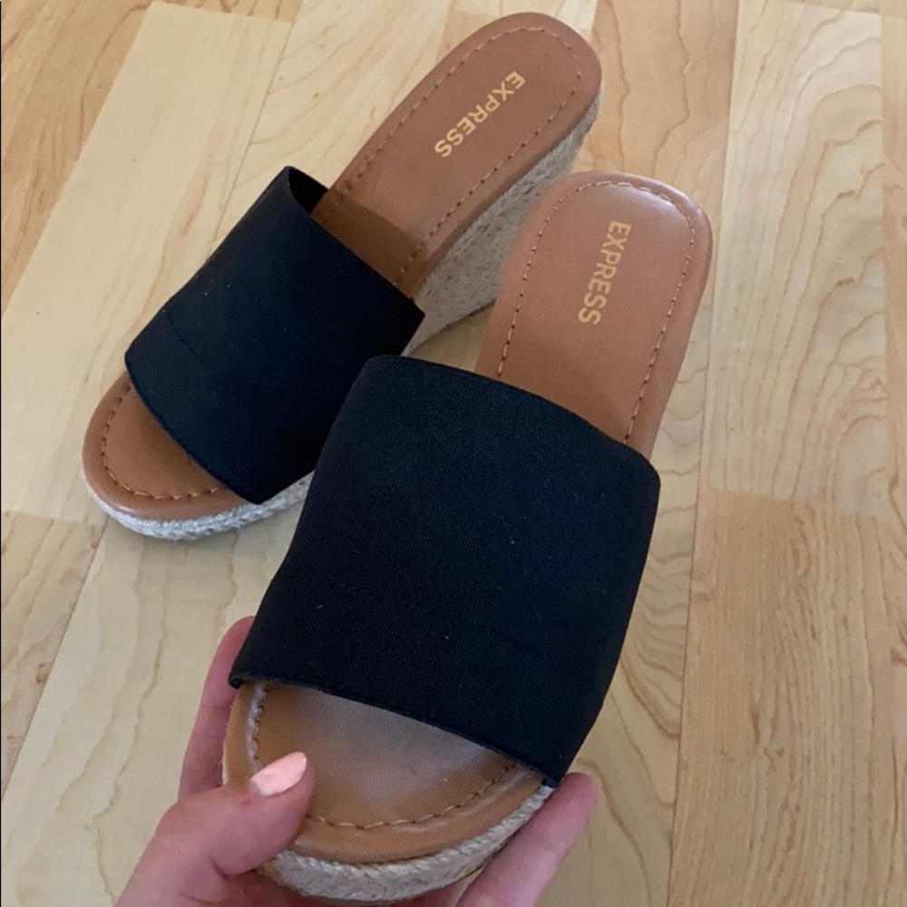Express wedges - Picture 2 of 4